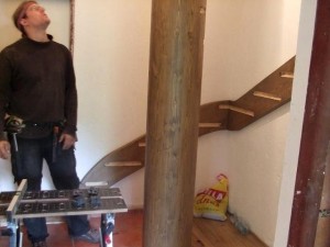 Montáž dřevěných schodů